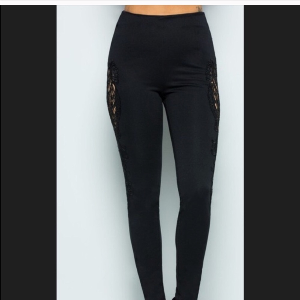 Brand New 🔥 Ava Pant Lace Detail  on Both Thighs - Picture 4 of 4